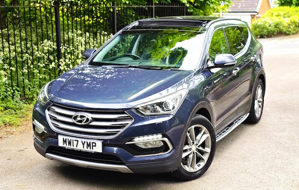 Used Hyundai Santa Fe 2017 for sale - 74448033: Photo 28