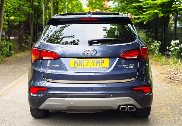 Used Hyundai Santa Fe 2017 for sale - 74448033: Photo 5