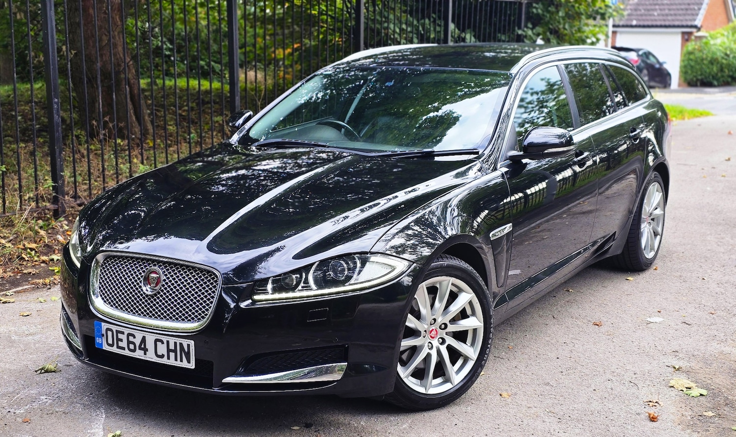 Used Jaguar XF 2014 for sale - 77782010: Photo 2