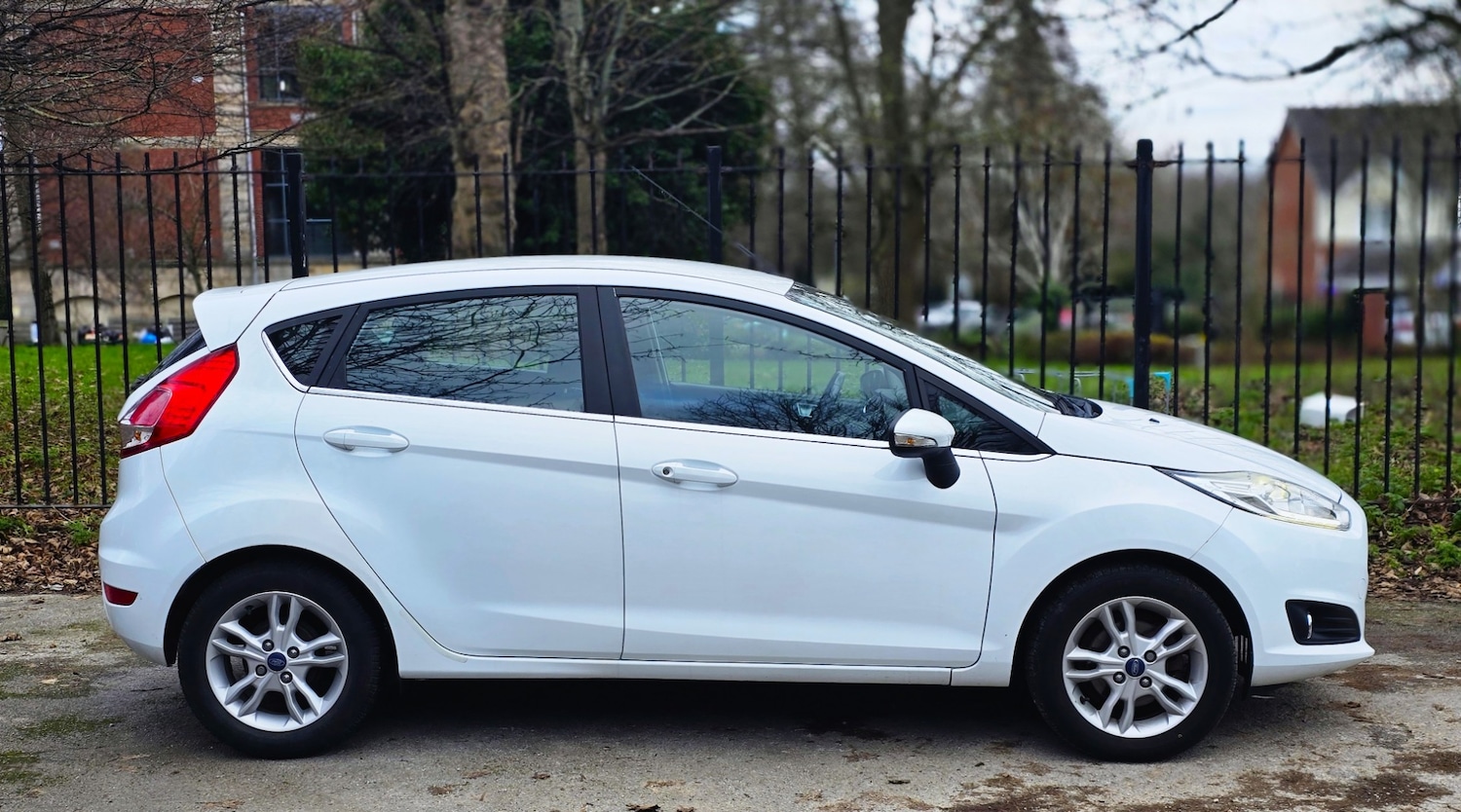 Used Ford Fiesta 2015 for sale - 77049646: Photo 7