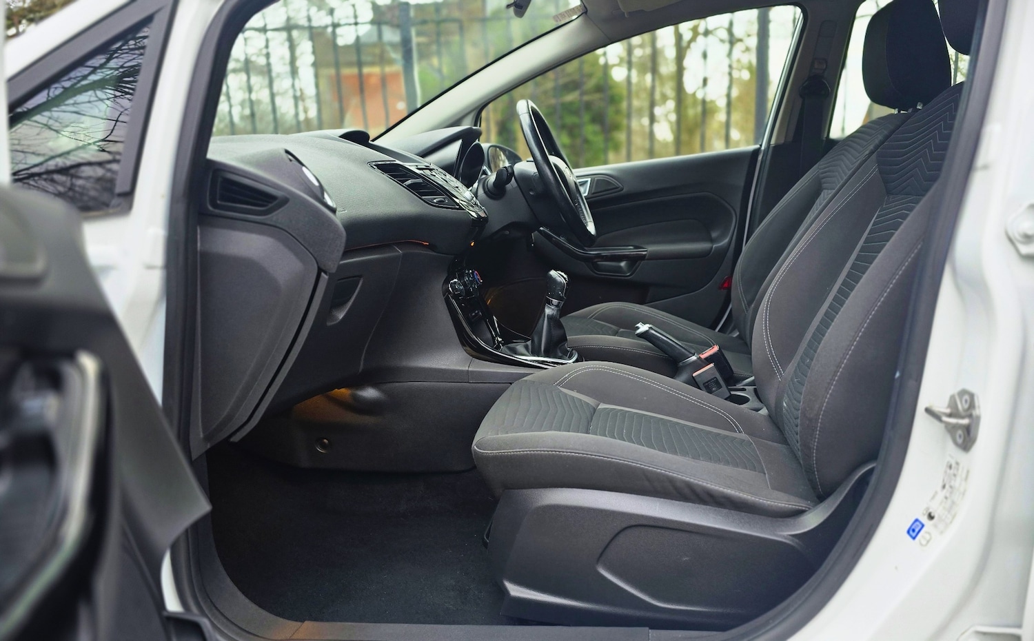 Used Ford Fiesta 2015 for sale - 77049646: Photo 9