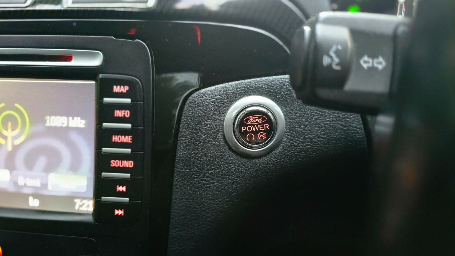 Used Ford S-Max 2013 for sale - 75779617: Photo 29