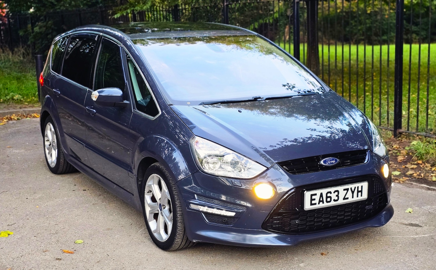 Used Ford S-Max 2013 for sale - 75779617: Photo 32