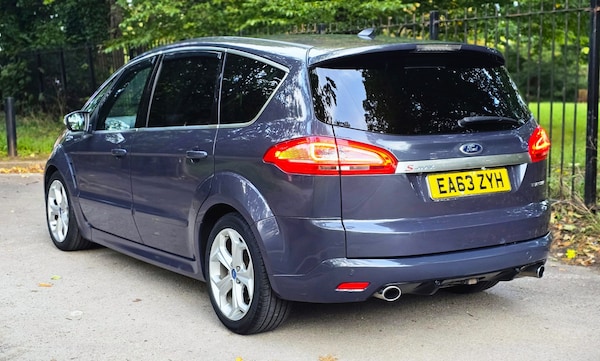 Used Ford S-Max 2013 for sale - 75779617: Photo 4