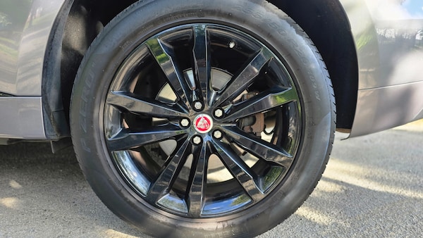 Used Jaguar F-Pace 2020 for sale - 75443443: Photo 23