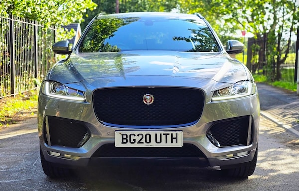 Used Jaguar F-Pace 2020 for sale - 75443443: Photo 2