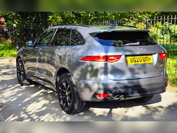 Used Jaguar F-Pace 2020 for sale - 75443443: Photo