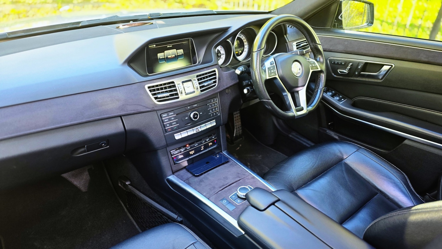 Used Mercedes-Benz E Class 2015 for sale - 76325069: Photo 13