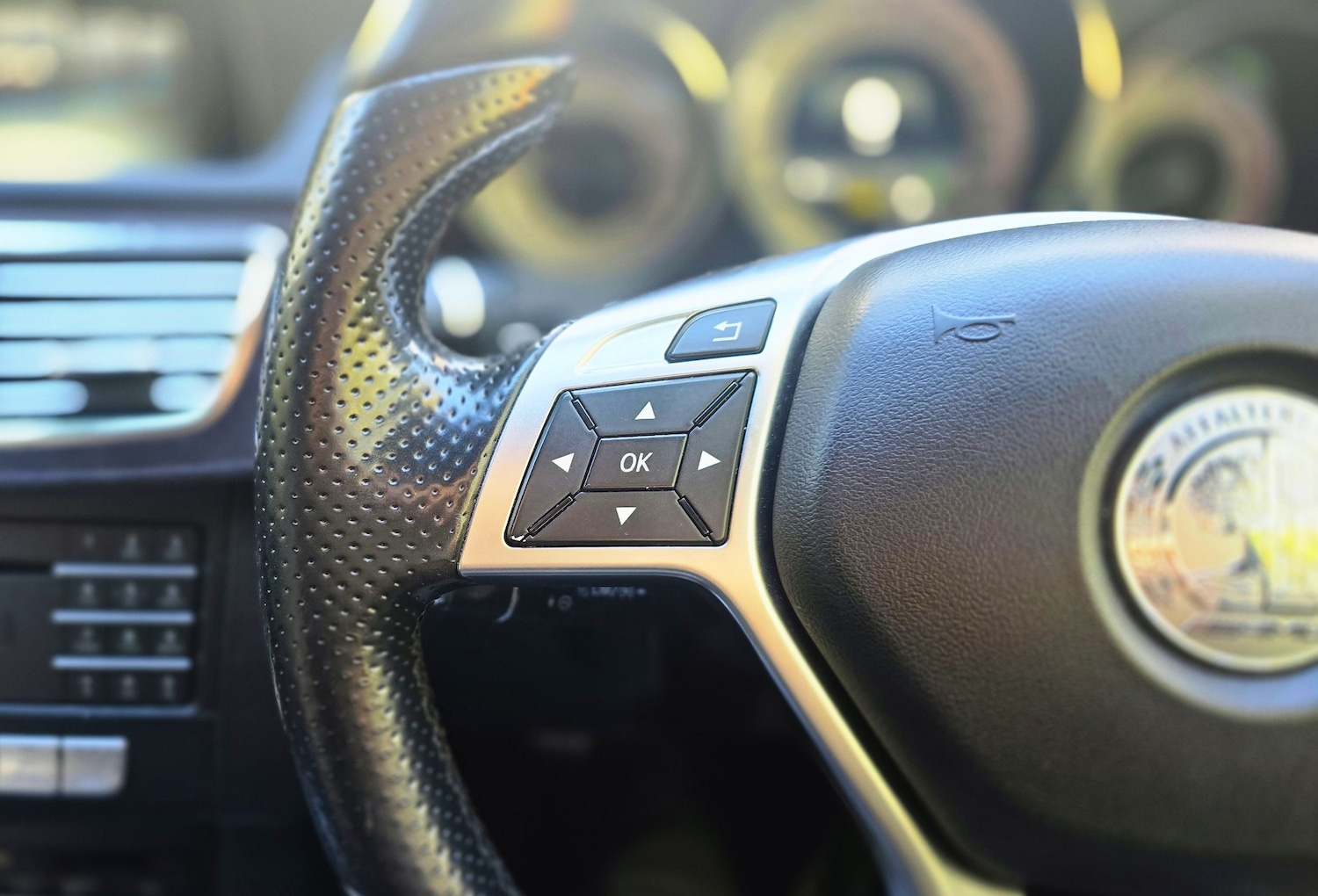 Used Mercedes-Benz E Class 2015 for sale - 76325069: Photo 14