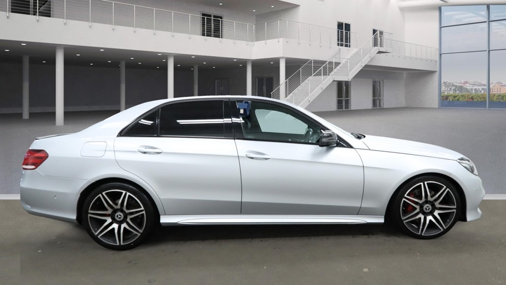 Used Mercedes-Benz E Class 2015 for sale - 76325069: Photo 3