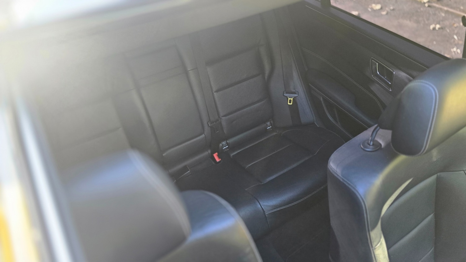 Used Mercedes-Benz E Class 2015 for sale - 76325069: Photo 35