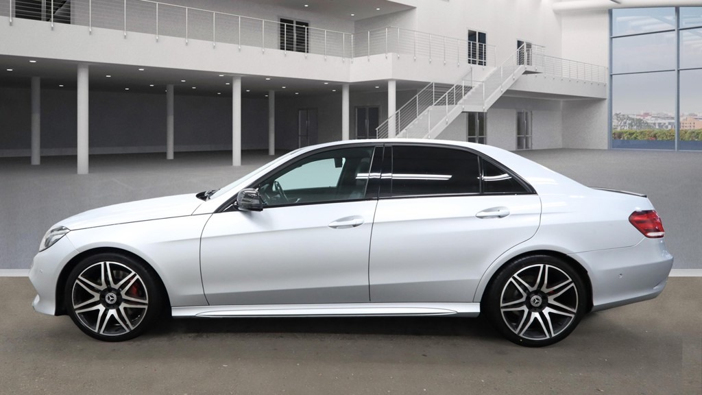 Used Mercedes-Benz E Class 2015 for sale - 76325069: Photo 4