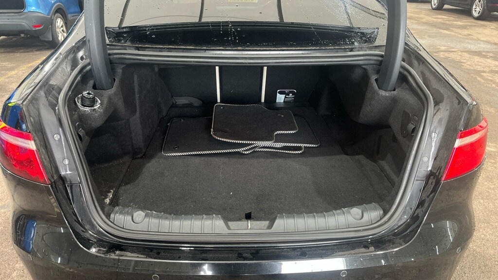 Used Jaguar XF 2017 for sale - 78169438: Photo 10