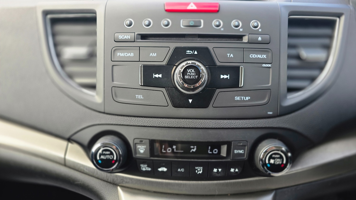 Used Honda CR-V 2014 for sale - 75945333: Photo 24