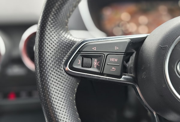 Used Audi TT 2015 for sale - 73420480: Photo 16