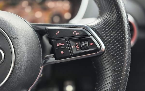 Used Audi TT 2015 for sale - 73420480: Photo 17