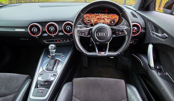 Used Audi TT 2015 for sale - 73420480: Photo 9