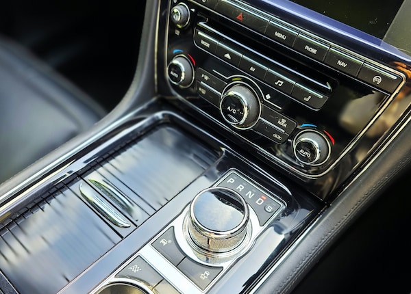 Used Jaguar XJ 2013 for sale - 71846176: Photo 19