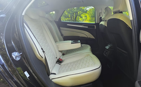Used Ford Mondeo 2016 for sale - 75486470: Photo 12