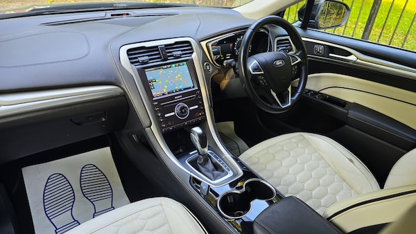 Used Ford Mondeo 2016 for sale - 75486470: Photo 14