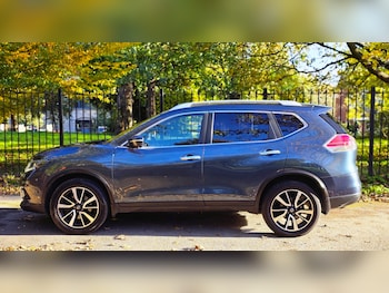 Used Nissan X-Trail 2017 for sale - 76379286: Photo