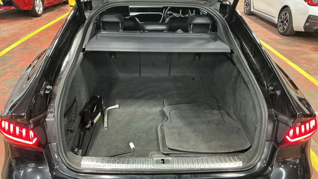 Used Audi A7 2018 for sale - 77129786: Photo 10