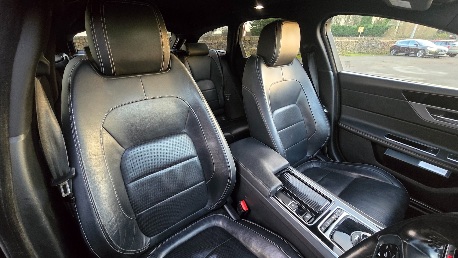 Used Jaguar XF 2018 for sale - 77049649: Photo 28