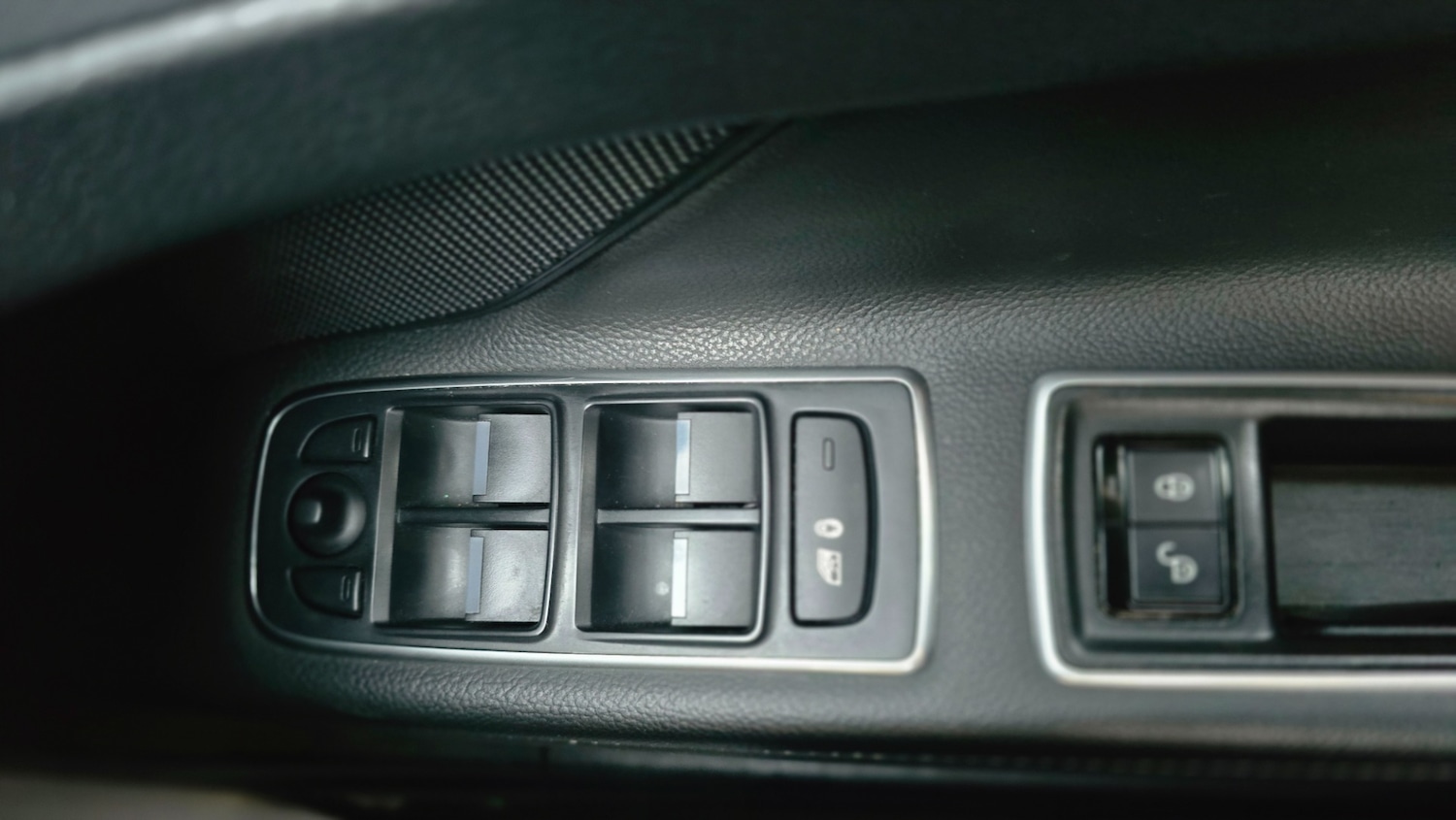 Used Jaguar XF 2018 for sale - 77049649: Photo 32