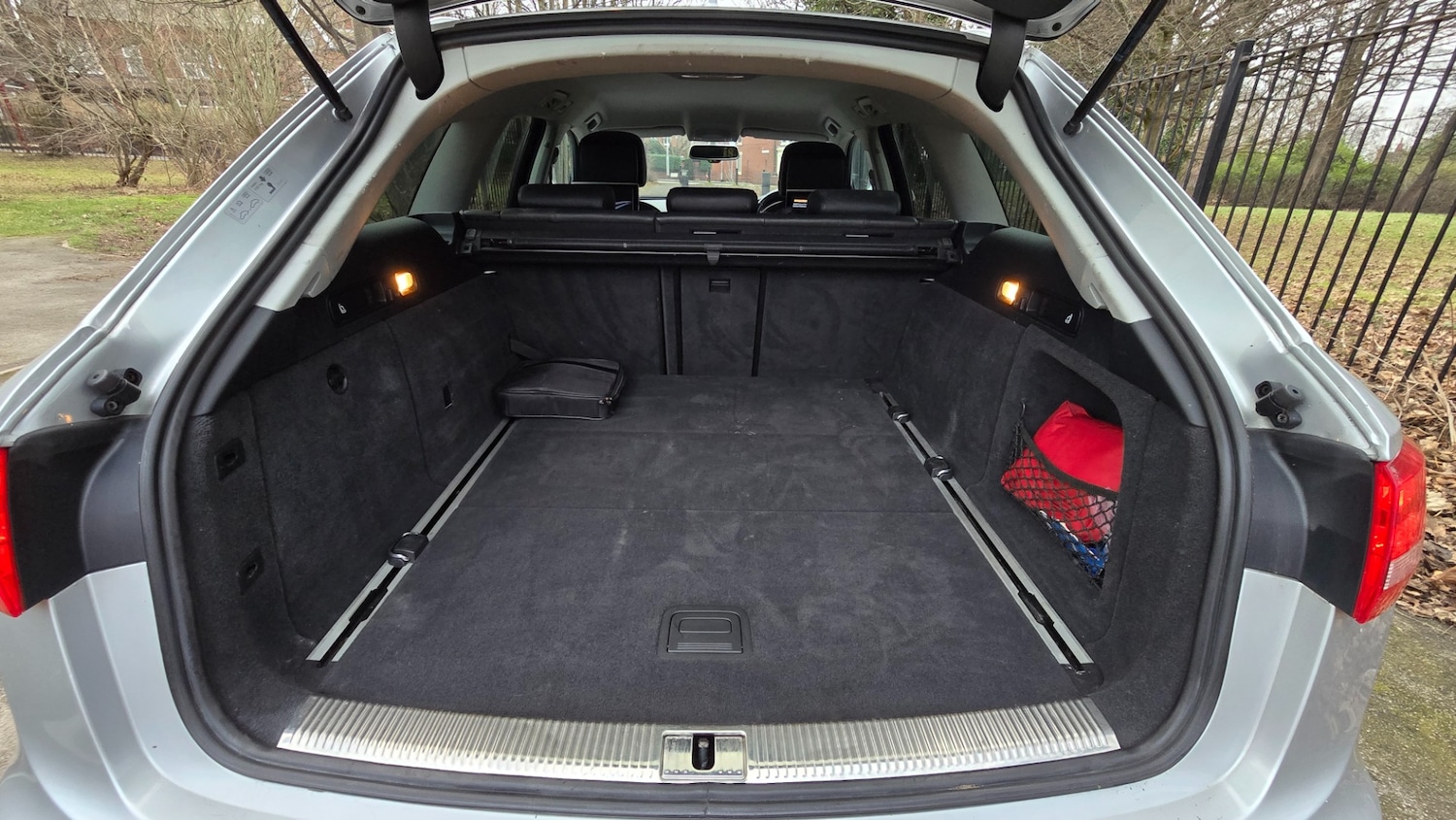 Vehicle 29