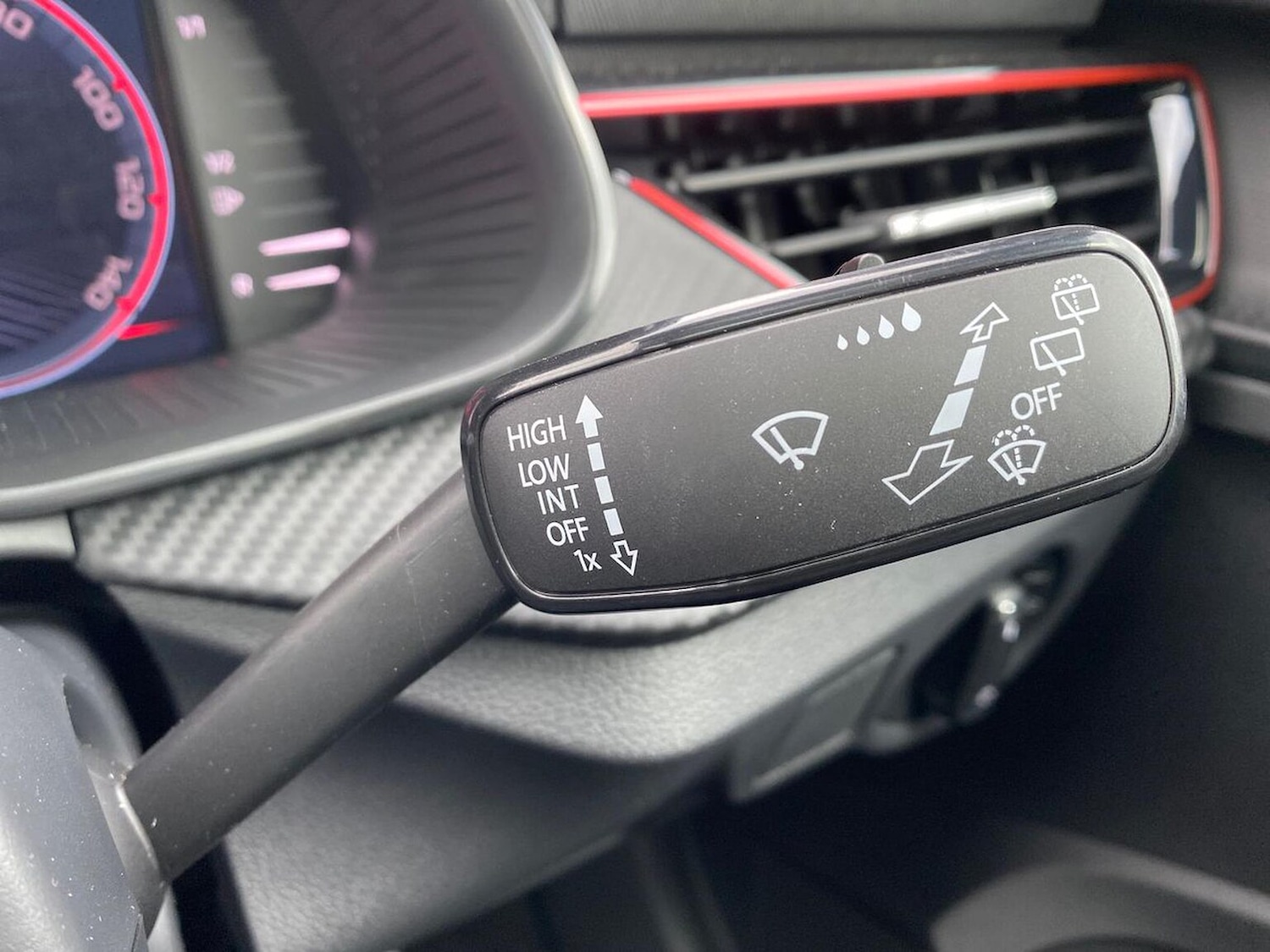 Used Skoda Kamiq 2025 for sale - 77962268: Photo 29