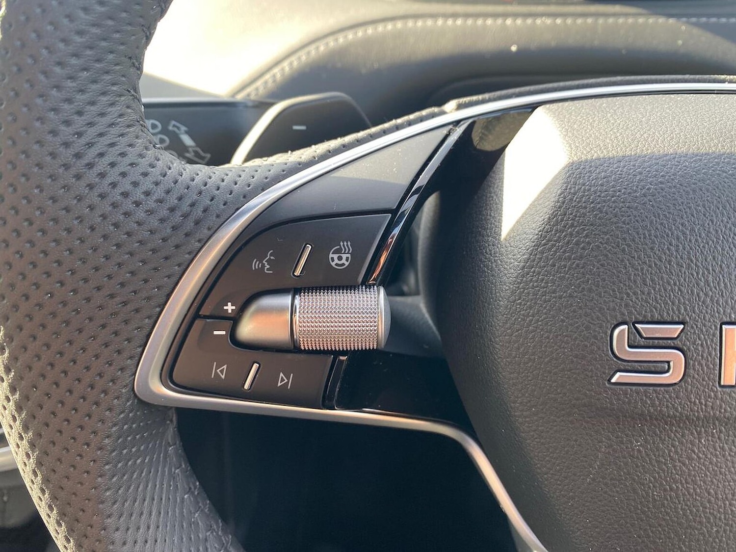 Used Skoda Enyaq 2025 for sale - 76536561: Photo 28