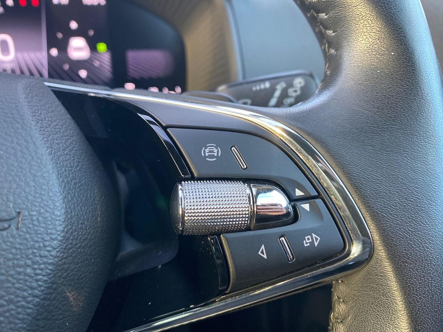 Used Skoda Karoq 2023 for sale - 76821720: Photo 26