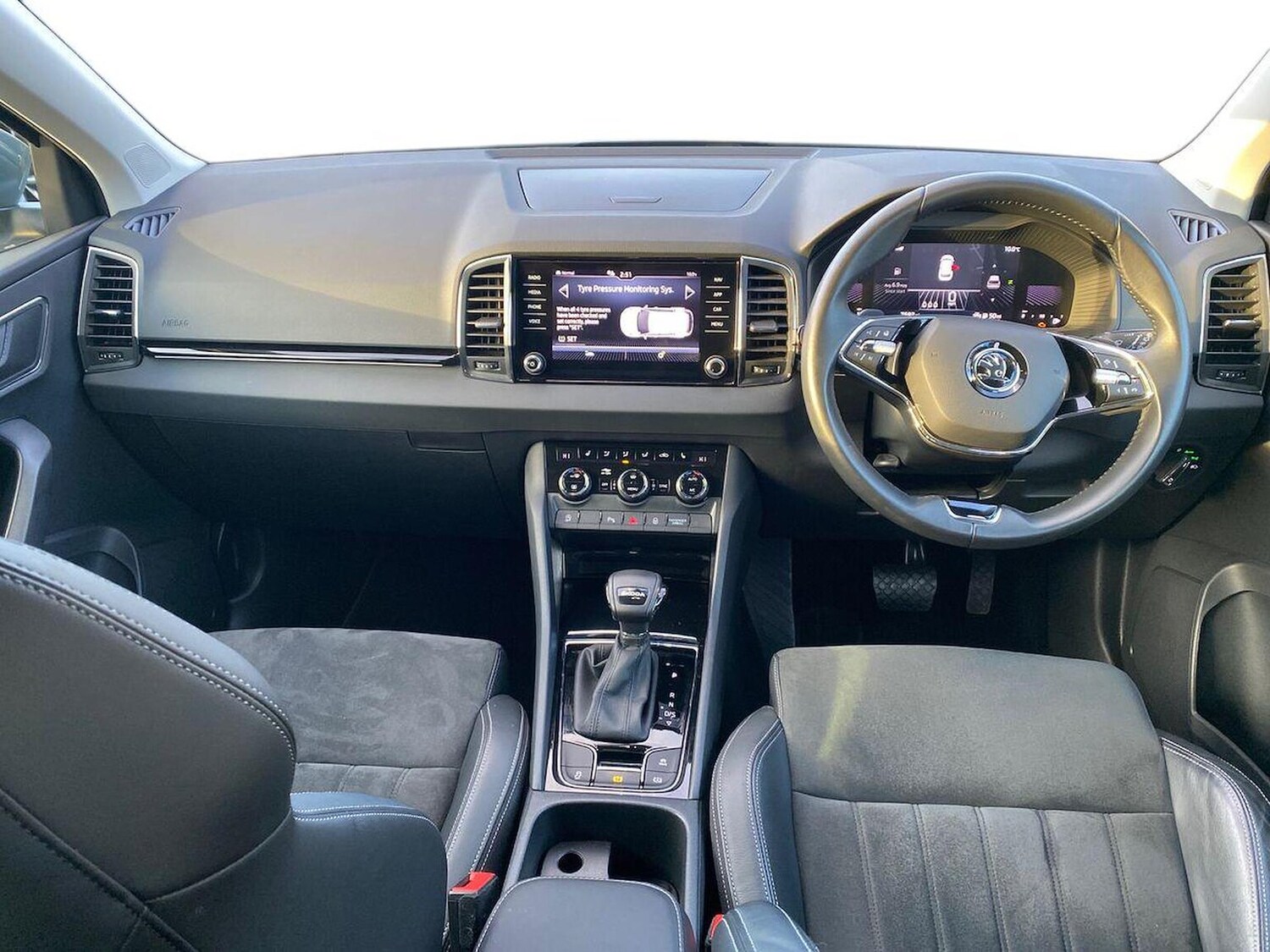 Used Skoda Karoq 2023 for sale - 76821720: Photo 8