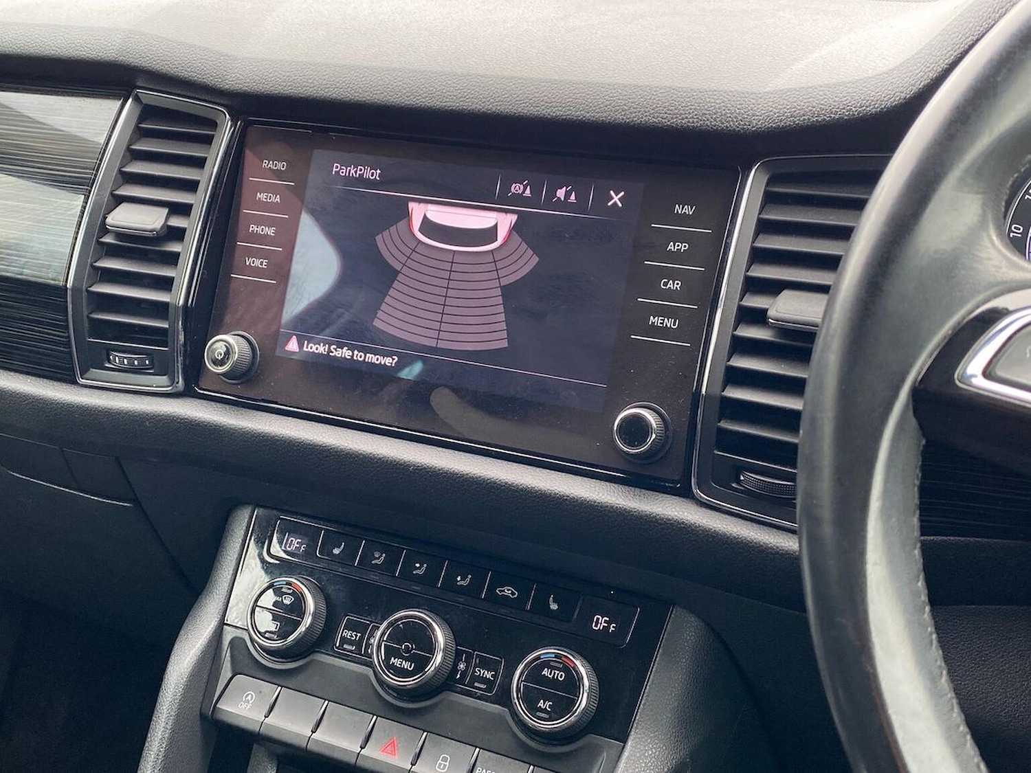 Used Skoda Kodiaq 2017 for sale - 78193306: Photo 23