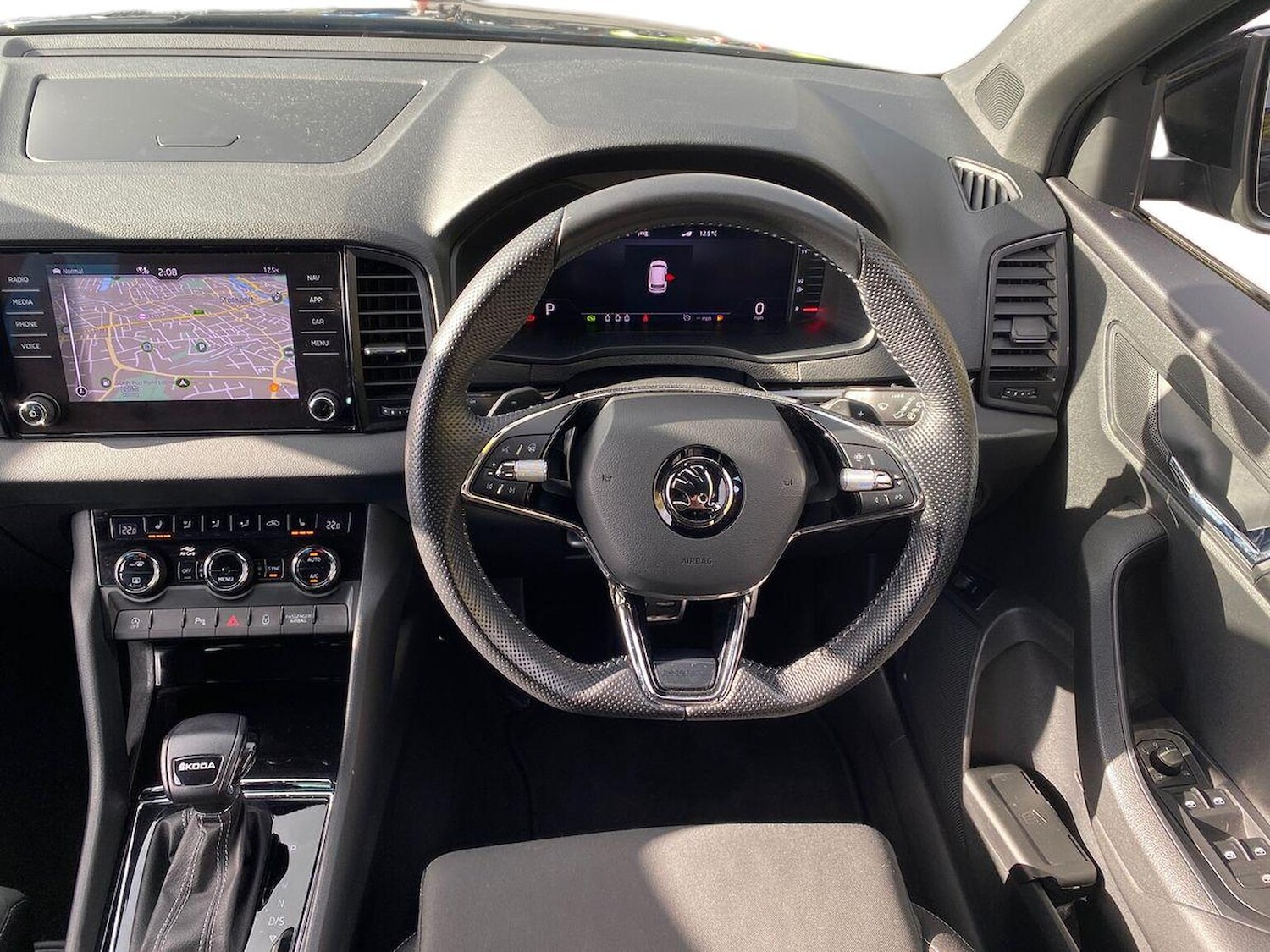 Used Skoda Karoq 2022 for sale - 76412482: Photo 10