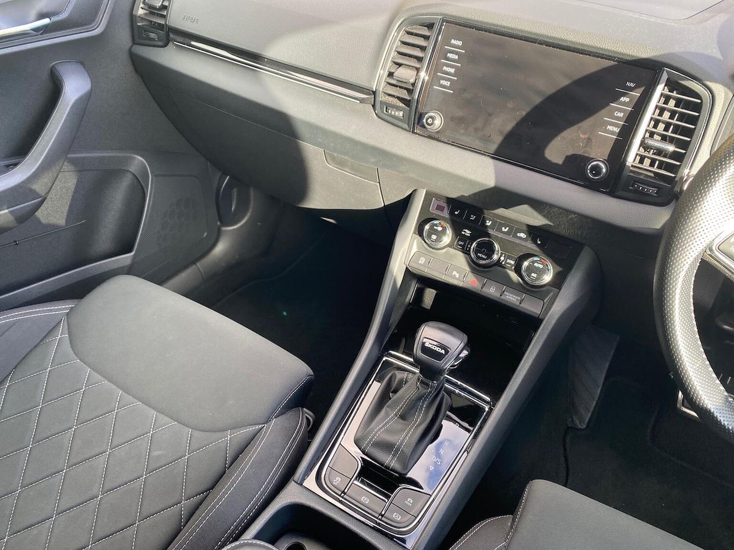 Used Skoda Karoq 2022 for sale - 76412482: Photo 14