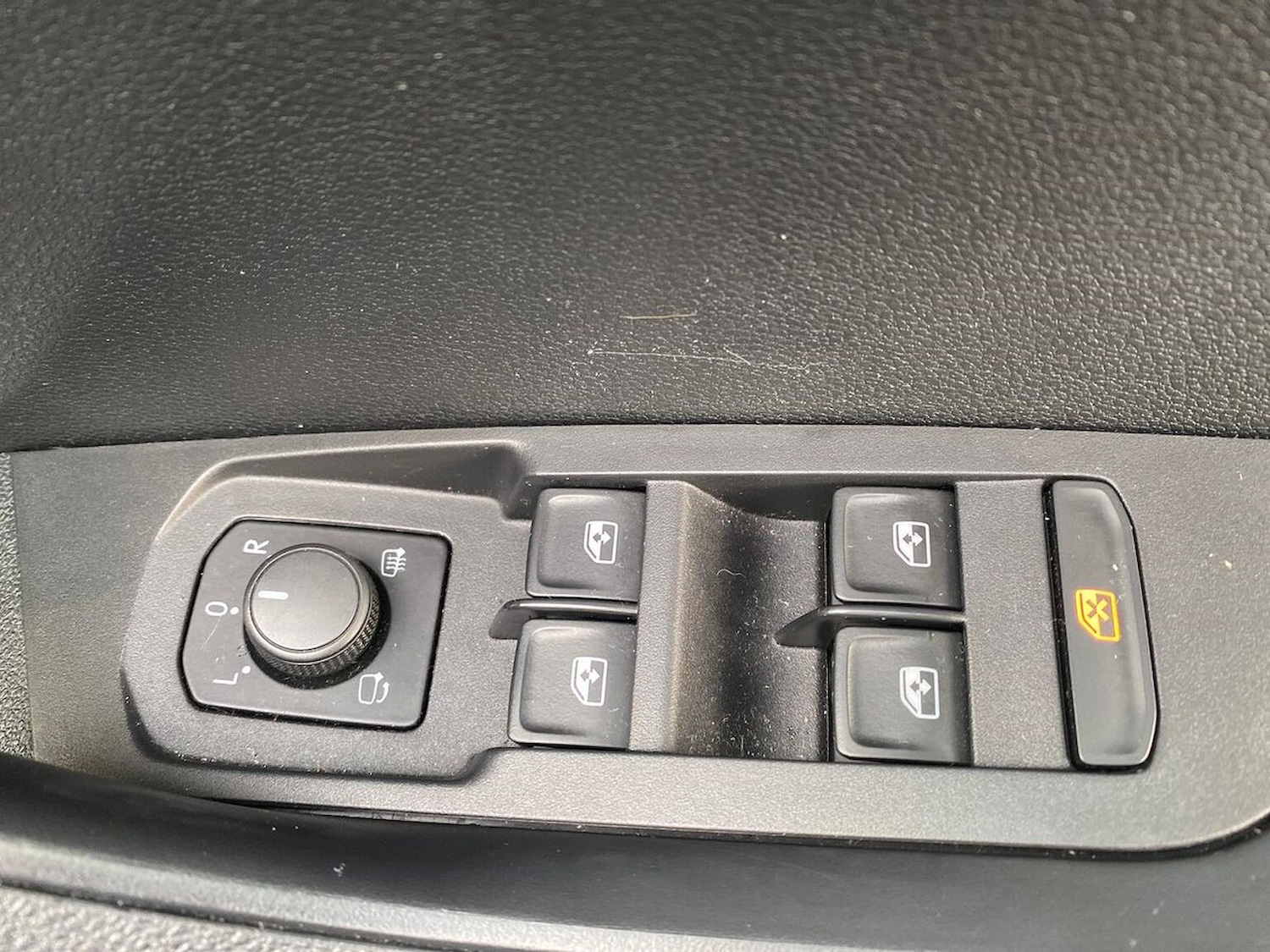 Used Skoda Karoq 2022 for sale - 76412482: Photo 22