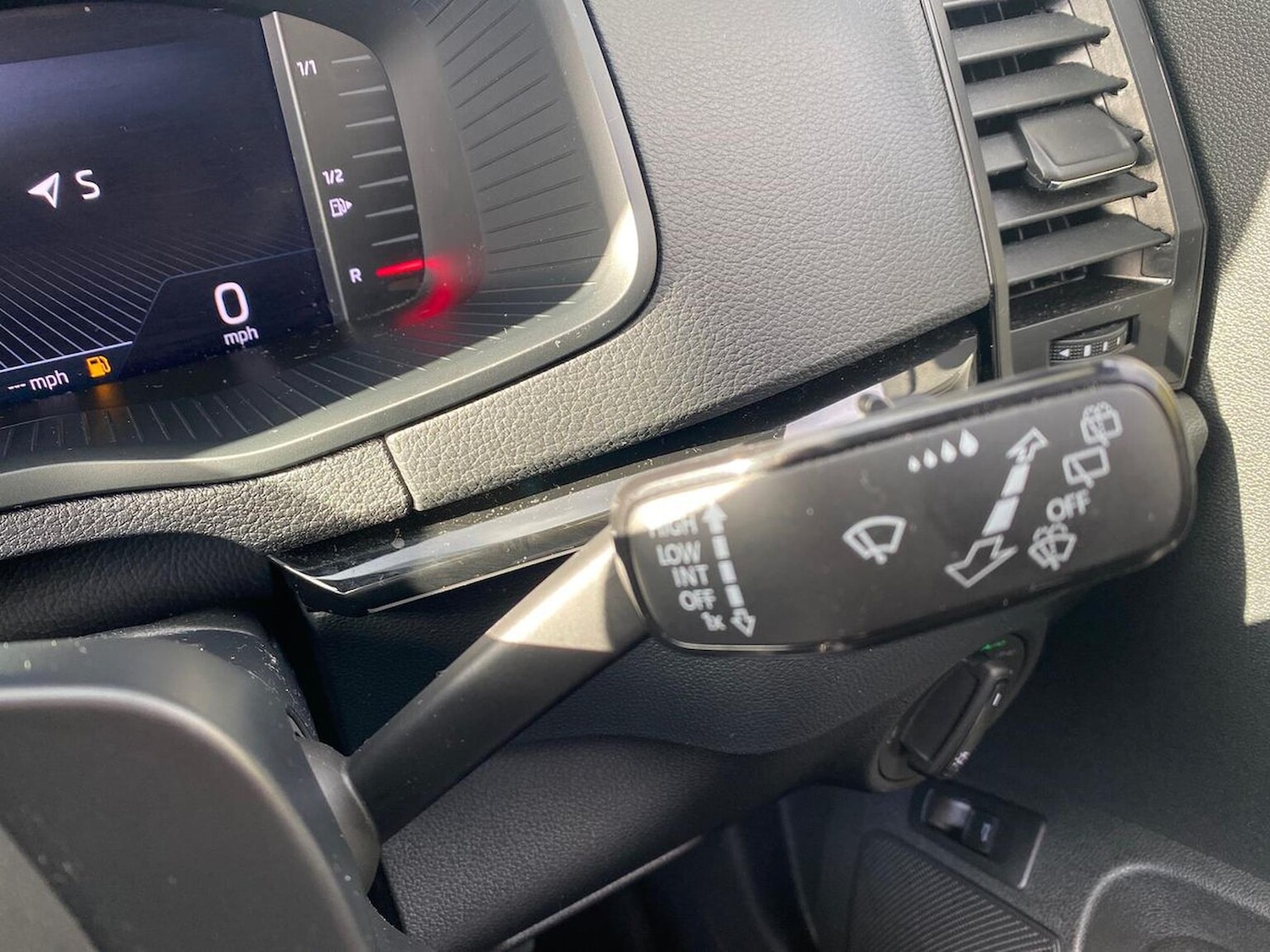 Used Skoda Karoq 2022 for sale - 76412482: Photo 29