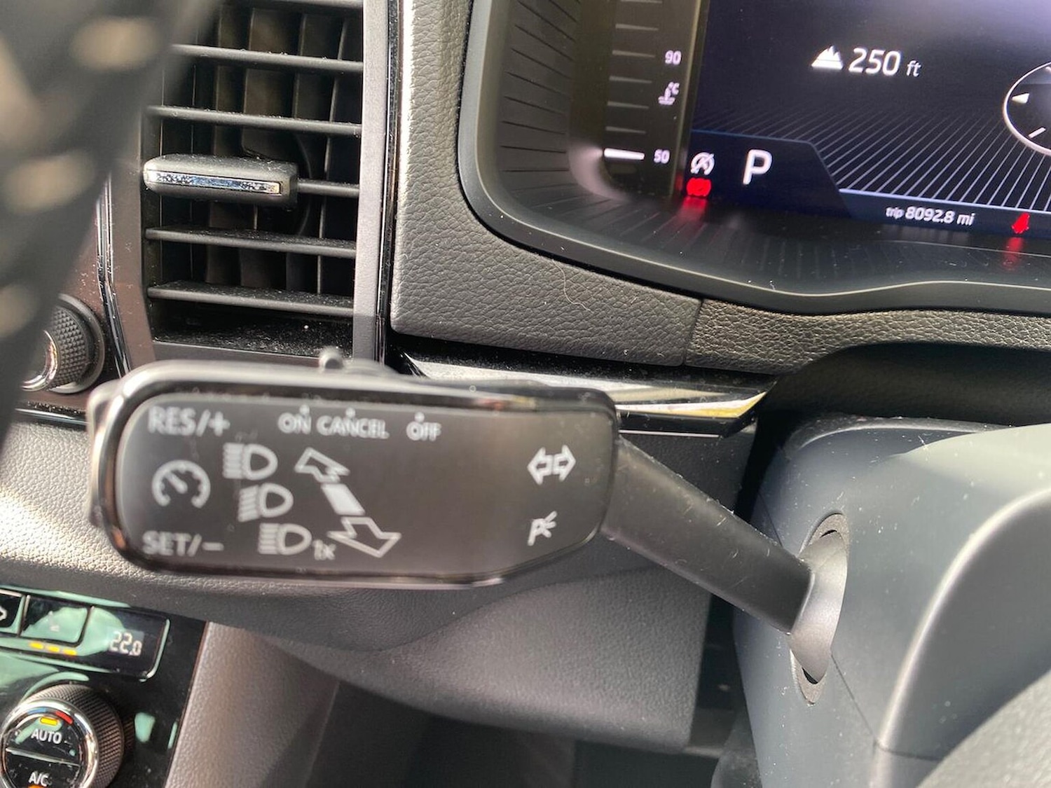 Used Skoda Karoq 2022 for sale - 76412482: Photo 30