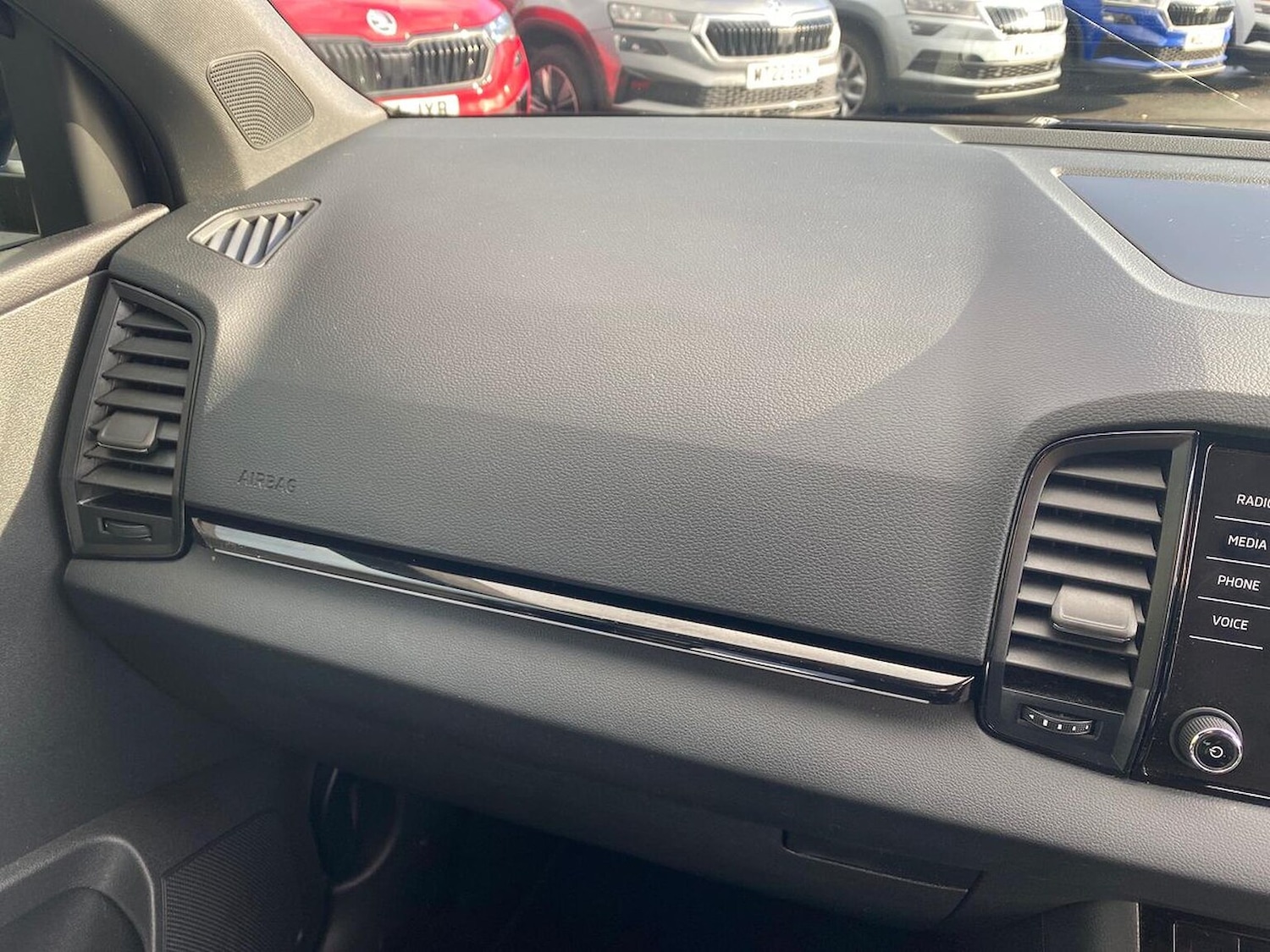 Used Skoda Karoq 2022 for sale - 76412482: Photo 46