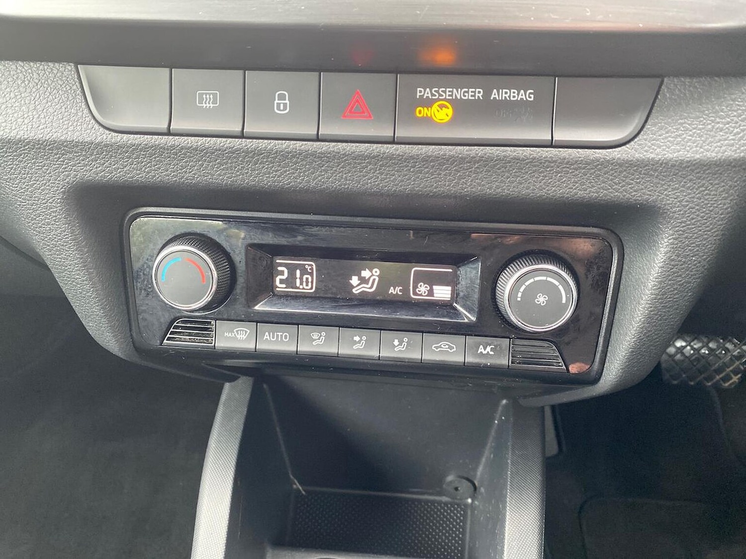 Used Skoda Fabia 2017 for sale - 76402401: Photo 13