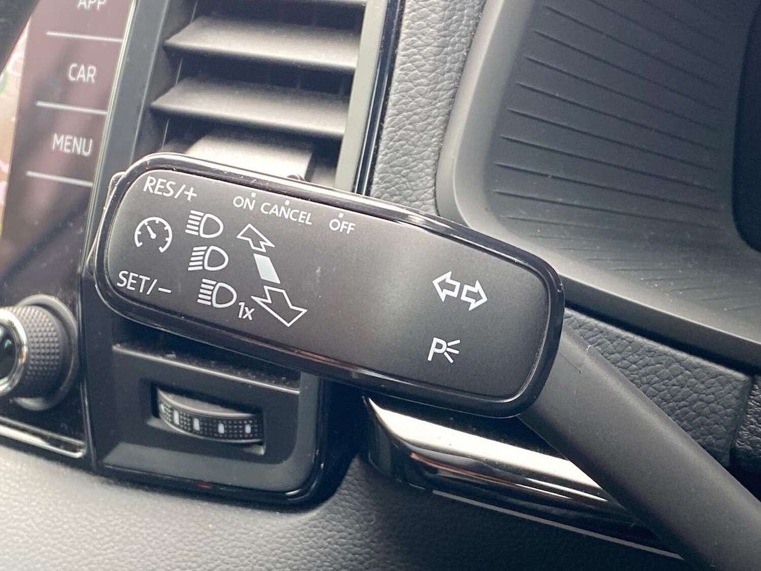 Used Skoda Karoq 2023 for sale - 78193299: Photo 30