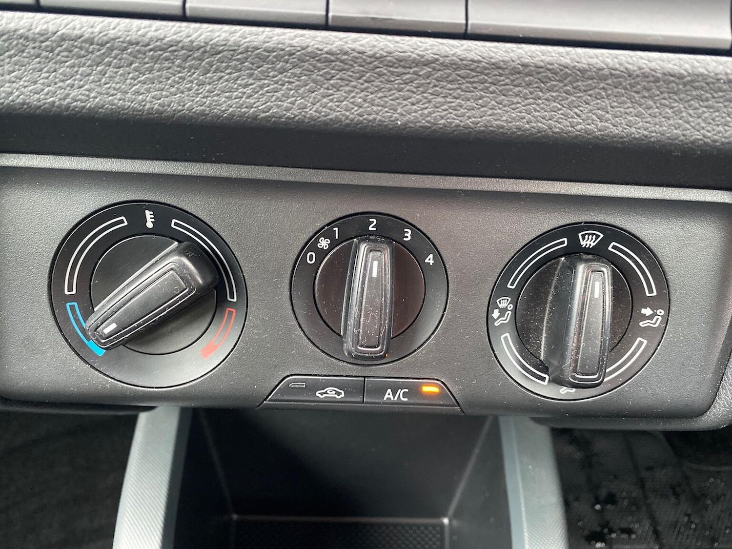 Used Skoda Fabia 2020 for sale - 76182431: Photo 14