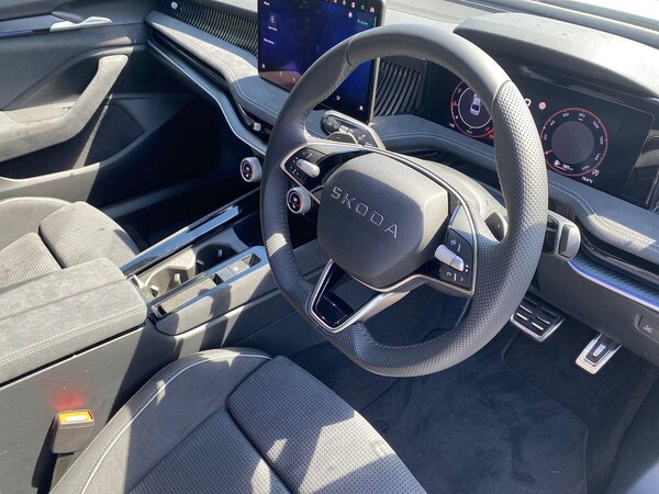 Used Skoda Superb 2025 for sale - 75484946: Photo 17