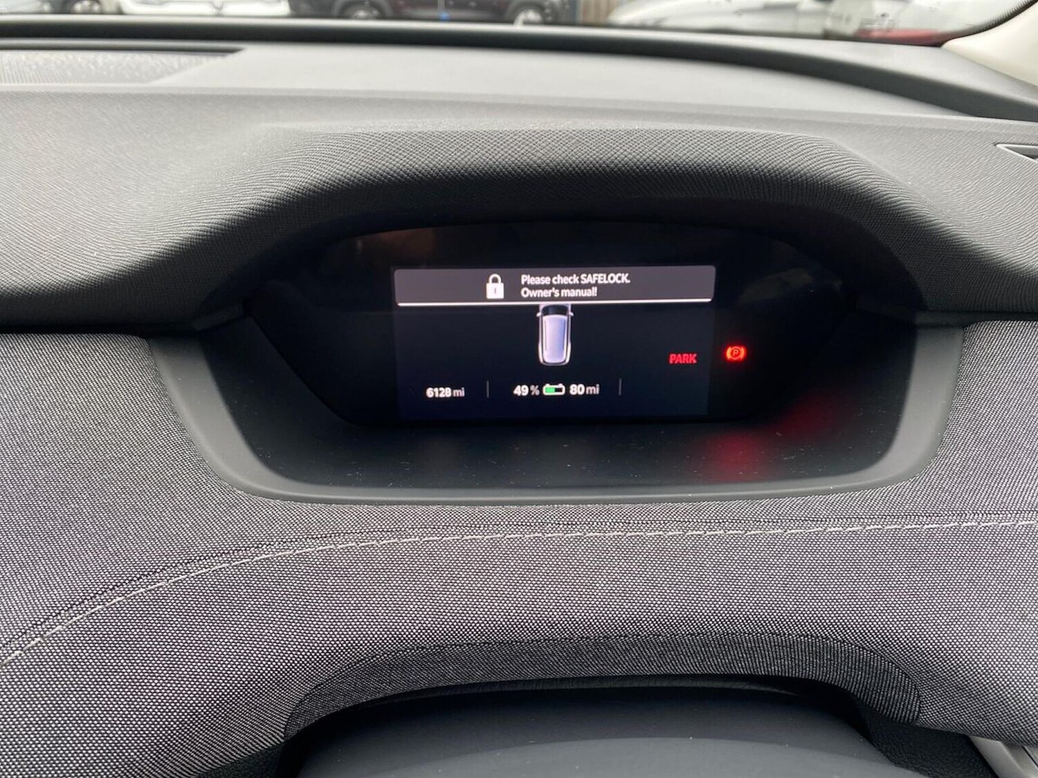 Used Skoda Enyaq 2025 for sale - 77687966: Photo 11