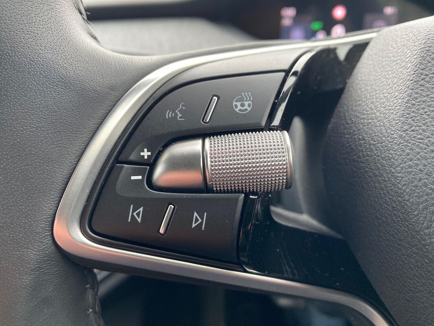 Used Skoda Enyaq 2025 for sale - 77687966: Photo 28