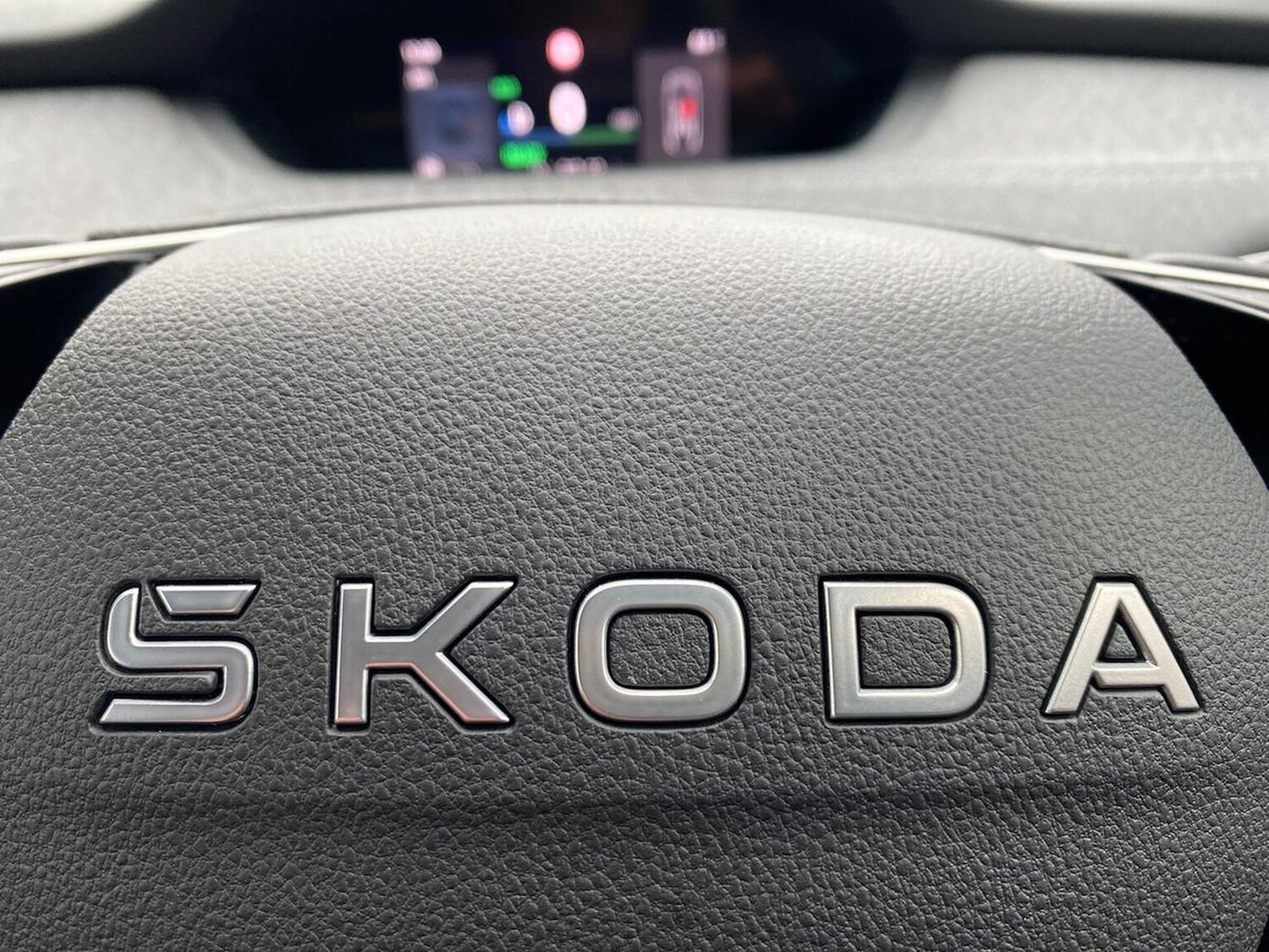 Used Skoda Enyaq 2025 for sale - 77687966: Photo 40