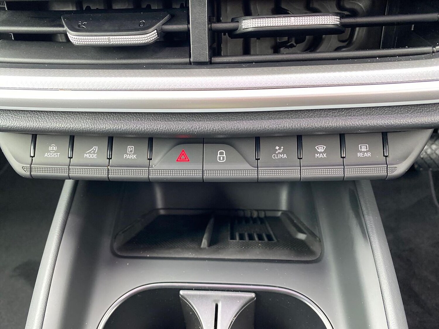 Used Skoda Enyaq 2025 for sale - 78139579: Photo 23