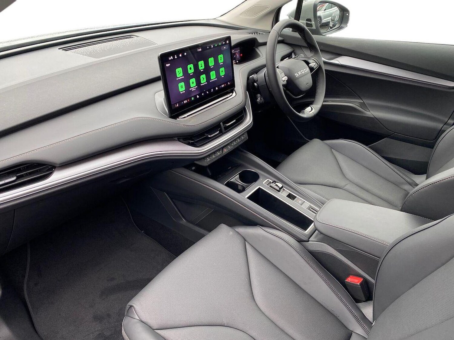 Used Skoda Enyaq 2025 for sale - 78139579: Photo 8