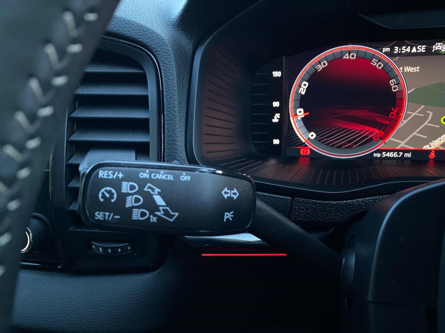 Used Skoda Karoq 2023 for sale - 77488463: Photo 28